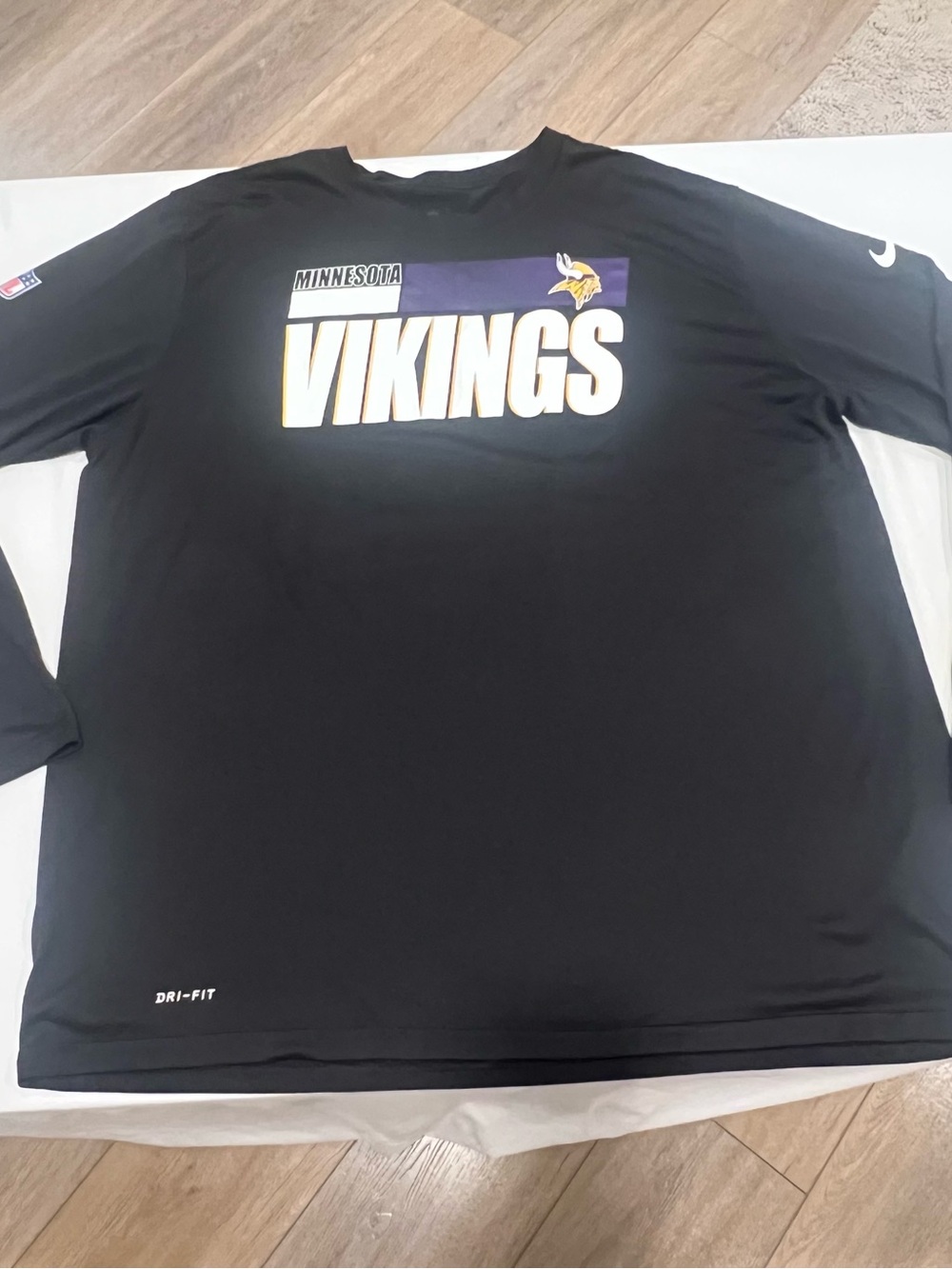 Nike Black Minnesota Vikings Long-Sleeve Dri-FIT Shirt with Purple/Gold Logo